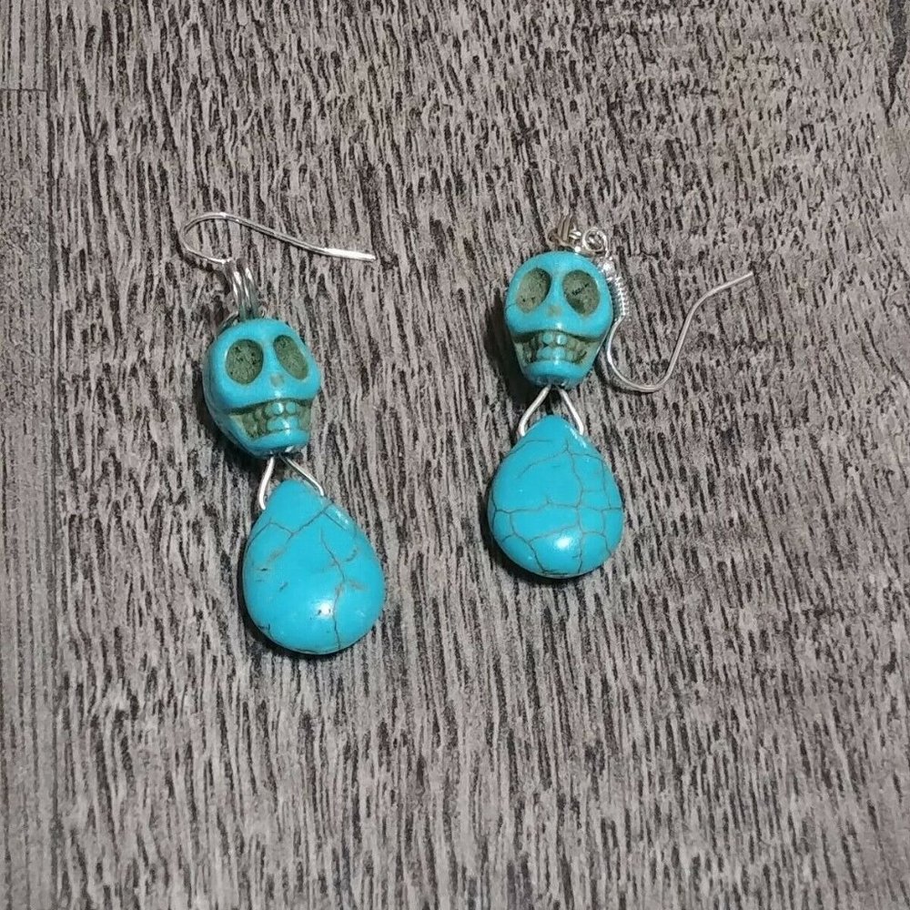 Skull Earrings Turquoise Skull & Droplet Stone